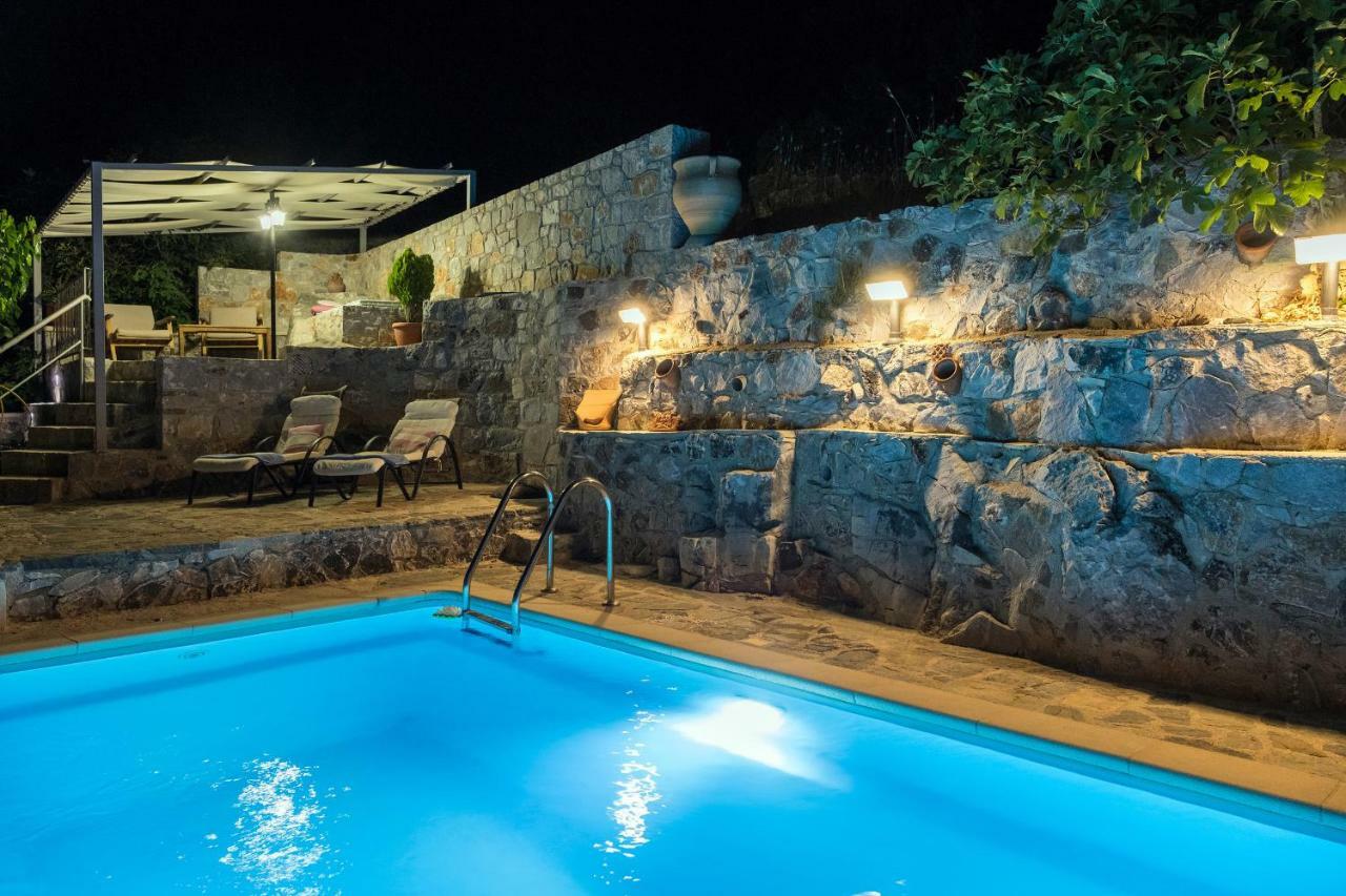 Stone Built Villa Galatia, Poolside & Perfect View Kares Ngoại thất bức ảnh