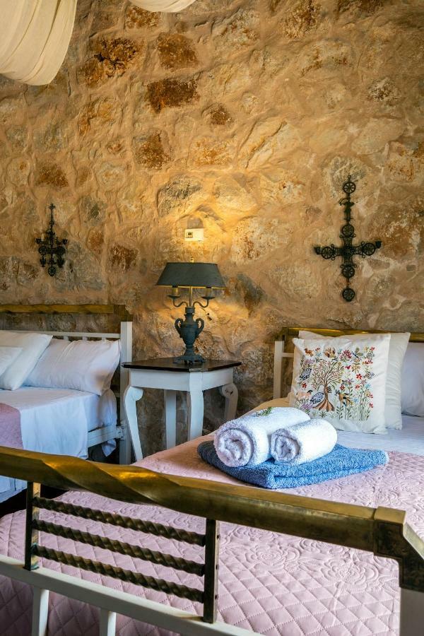 Stone Built Villa Galatia, Poolside & Perfect View Kares Ngoại thất bức ảnh